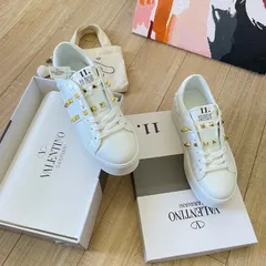 2024年最新】valentino スニーカー レディースの人気アイテム - メルカリ