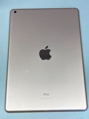 極美品　 Apple iPad 第8世代 Wi-Fi 128GB ゴールド
