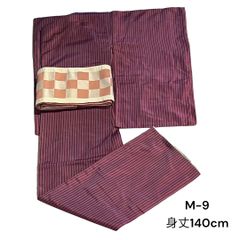 【M-9】 着物　小紋　正絹　えんじ　アンティーク　縞　ストライプ　赤むらさき　身丈140　和洋折衷コーデ　和服　着物リメイク