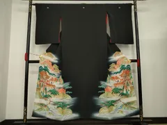 平和屋着物▼アンティーク　大正ロマン　黒留袖　駒刺繍　風景文　暈し染　金彩　正絹　逸品　AAAV3678ck