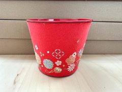 【刺繍ブリキポット】ブリキ　ポット　レッド　NY215-A-RD　お正月　新年　おしゃれ　かわいい　ガーデニング　プランター