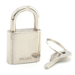  プラダ カデナ シルバー メタル 中古 南京錠 カデナ