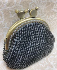 ☆がま口財布☆ 黒ビーズ　手作り♪
