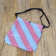 Item thumbnail for item 511cfe0d-2dd3-4a43-bd60-160774288c5d