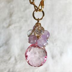 天然石バッグチャーム　ラベンダーアメジスト　サンキャッチャー