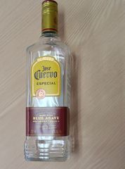 空き瓶⑪　クエルボ　エスペシャルゴールド　テキーラ