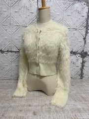 e-97　ZARA ザラ カーディガン 長袖 ホワイト スナップボタン クロップド丈 ショート丈 袖丈長め レディース ファッション