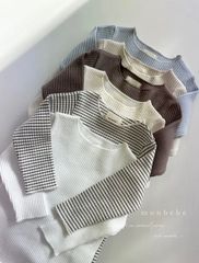 【送料無料・即納】monbebe rib rompers 2pcs set〔モンベベ リブロンパース 2枚セット〕　monbebe