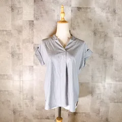 美品<!-利用不可文字-!> アデイインザライフ A day in the life プルオーバー シャツ ブラウス 【L】グレー ストライプ 半袖 Vネック