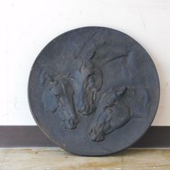 歴史的価値　南部鉄器　馬のレリーフ　昭和9年　大宮競馬場落成記念品 歴史的価値 南部鉄器 馬のレリーフ 昭和9年 大宮競馬場落成記念品