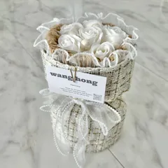 【1点のみ】 ワンホンブーケ　ツイード　白　ホワイト　ブーケ　花束　ソープフラワー　推し活