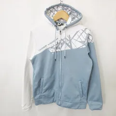 アンダーアーマー UNDER ARMOUR パーカー スポーツウェア 長袖 ジップアップ フード ロゴ 総柄 白 青 ホワイト ブルー SM