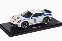 スパーク 1/18 ポルシェ 911 992 ダカール ラリー1974 デザイン #19 ホワイト Spark Porsche Dakar Rallye Design WAP0210040PDKK