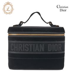 Dior ディオール　ハンドバッグ  バニティ　ベロア　 黒（ゴールド金具）レディース バッグ 【中古】【送料無料】