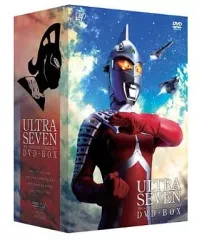 ウルトラセブン　DVD 誕生35周年EVOLUTION 5部作 Amazon.co.jp: ウルトラセブン『誕生35周年“EVOLUTION”5部作』を