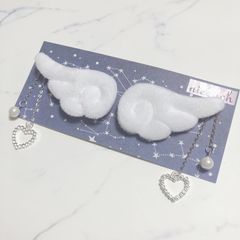 ふわふわ　天使の羽ヘアクリップ