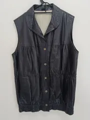 【訳アリ古着】ノーブランド　レザーベスト　ブラックレザー　ヴィンテージ