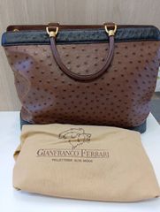 【GIANFRANCO FERRARI 】 オーストリッチ ボストンバッグ ☆希少デザイン☆Ferrari ボストンバッグ 黒 - メルカリ