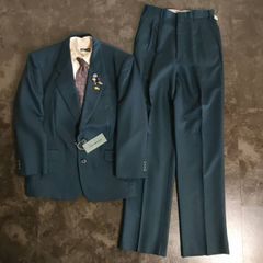 【JAPANESE VINTAGE】5点セット セレモニー 好カラー シングルスーツ セットアップ 上下 くすみカラー ブルーグリーン系 タグ付き 成人式 卒業式 結婚式（ユーロピンズ＆シャツ＆ネクタイ おまけ）No.61