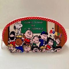 SNOOPY スヌーピー 大容量 ポーチ   新品未使用