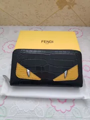 2024年最新】fendi クロコの人気アイテム - メルカリ