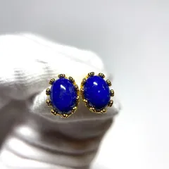 天然石　ラピスラズリ　オーバルカボション　ピアス　スタッドピアス　イエローゴールド　クラウン　8mm x 6mm