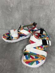 Item thumbnail for item d4bb93e3-b355-4890-85b9-b3192b51742d