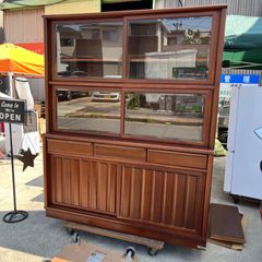 【送料込】マルニ木工　食器棚　キッチン収納　棚　収納棚　レトロ　昭和レトロ　茶色　ブラウン　ウッド　木製　アンティーク　ビンテージ　ヴィンテージ　ブランド家具【倉庫前引き取り2万円値下げあり‼️】