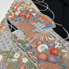 黒留袖 金駒刺繍 友禅 素敵なデザイン 五つ紋 正絹 着物 MK-399