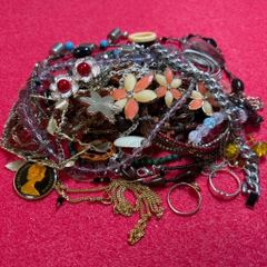 89] 現状品 アクセサリー 大量3kgセット Nd18-2-260501J2 - メルカリ