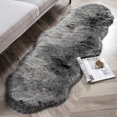 【数量限定】滑り止め付 ムートンマット 柔らかい シープスキン 厚手 極厚毛足約5cm カーペット 手触り優しい ふわふわ 折り畳み 洗える ラグマット 抗菌 防ダニ 北欧 キャンプ Phantoscope 冷房 床暖房対応 60×180cm ホワイティッシュ