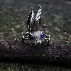 【在庫限り】【普通郵便発送】 リング ウサギ ラビット 青い目 ファンタジー 指輪 アクセサリー お守りのサムネイル