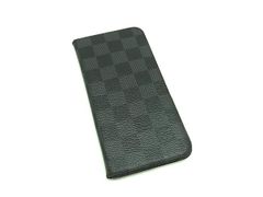 LOUIS VUITTON ダミエグラフィット iPhoneケース 手帳型 - メルカリ