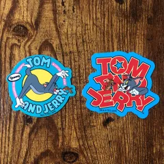 【ステッカー】2枚セット トムとジェリー TOM AND JERRY とびつく ロゴ アメリカン雑貨