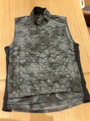 【10％クーポン使用可】A/ナイキエアロロフト　ランニングダウン　ベスト　L