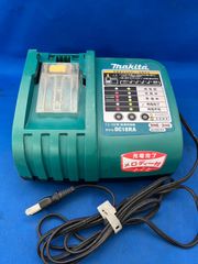 makita（マキタ）　7.2-18V用 急速充電器　DC18RA T