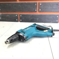 【中古品】マキタ/makita ボードスクリュードライバ 6815 【鴻巣店】のサムネイル