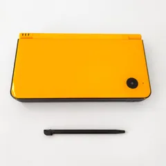 Nintendo　ニンテンドーDSiLL イエロー　　美品　任天堂　ゲーム機