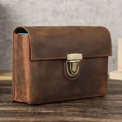 Item thumbnail for item 5337b3dd-a1b2-499d-8185-ea7552551360