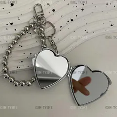 ハート型ミラーペンダントキーホルダー アンチロスメタル イヤホンとカメラ y2kミラー 携帯電話