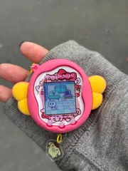 たまごっち ユニ カバー 保護 Tamagotchi Uni ケース シリコン ソフトケース リボン スイートバレエ ラメ入り 保護ケース かわいい 指紋防止 防水 保護 耐衝撃 ギス防止 Tamagotchi Uni 対応 ピンク