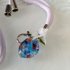 ネックストラップ　琉球ガラスチャーム　ハンドメイド　レジン　パープル