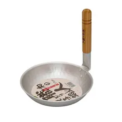 親子鍋 シルバー 17cm ガス火専用  日本製 和の職人 軽い 使い易い 熱伝導 が よい アルミニウム製 どんぶり 鍋 加熱 親子丼 丼 カツ丼 調理 料理 キッチン 台所 持ち手 天然木 便利 加熱 アルミ