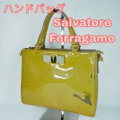 Salvatore Ferragamo　フェラガモ　トートバッグ　ハンドバッグ　ショルダーバッグ　2way　エナメル　ヴァラリボン