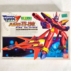 未組立マクロス7プラモデル4個セット 未組立 バンダイ 1/144 マクロス7 バルキリー VF-11C 2機セット