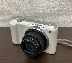 CASIO HIGH SPEED EXILIM EX-ZR850　カシオ　(担当　五十嵐)