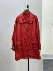 2024年最新】バーバリーウィンドブレーカーの人気アイテム - メルカリ 