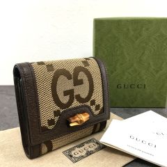 送料込み！ 未使用品 GUCCI コンパクトウォレット 523155 グリーン 箱  