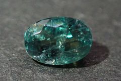 天然アレキサンドライト0.152ct *約2×3mm ソーティング付き！