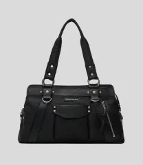 IUGAMAKARAS ショルダーバッグ 黒 スタッズレザーショルダーバッグ - IUGAMAKARAS | 60% - アジア